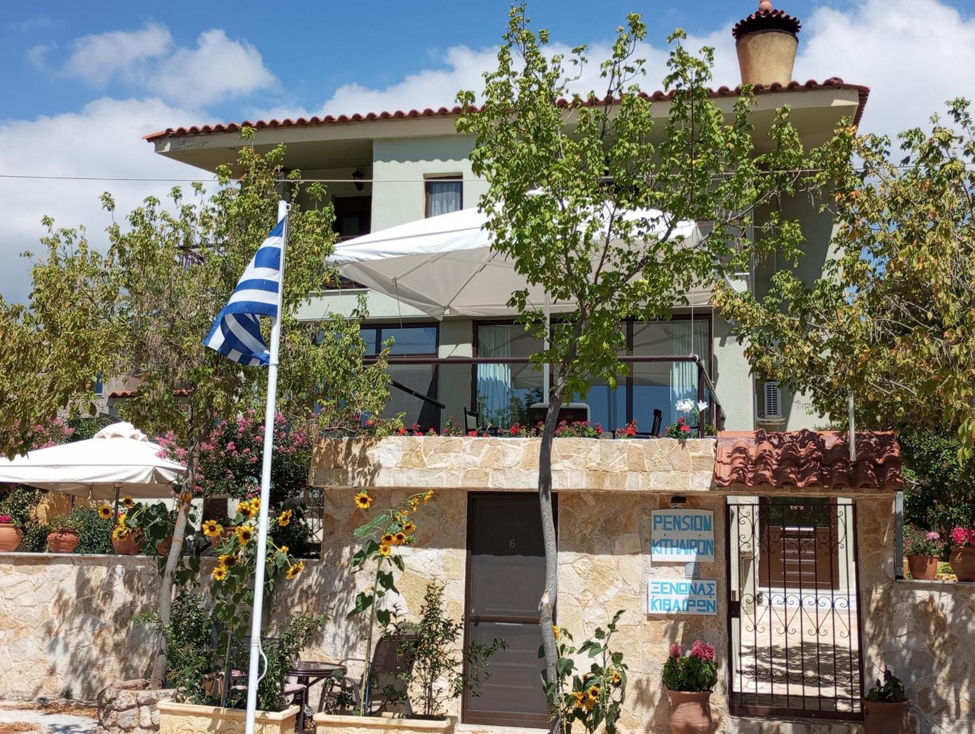 מלון Vília Xenonas Κithαiron מראה חיצוני תמונה